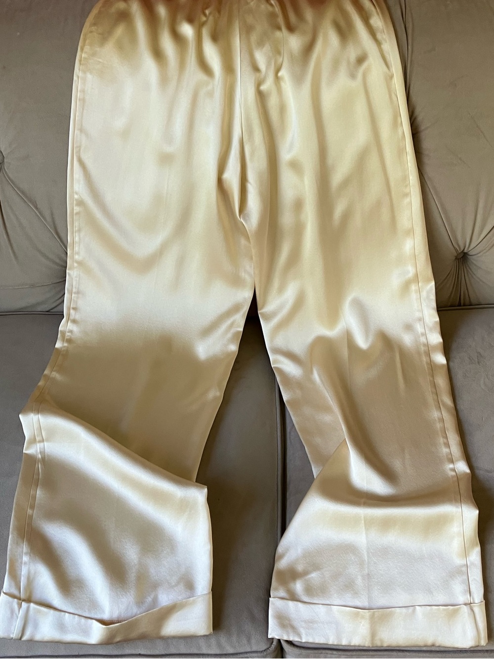 St. John Evening Champagne Satin Pants 32.5” Inseam